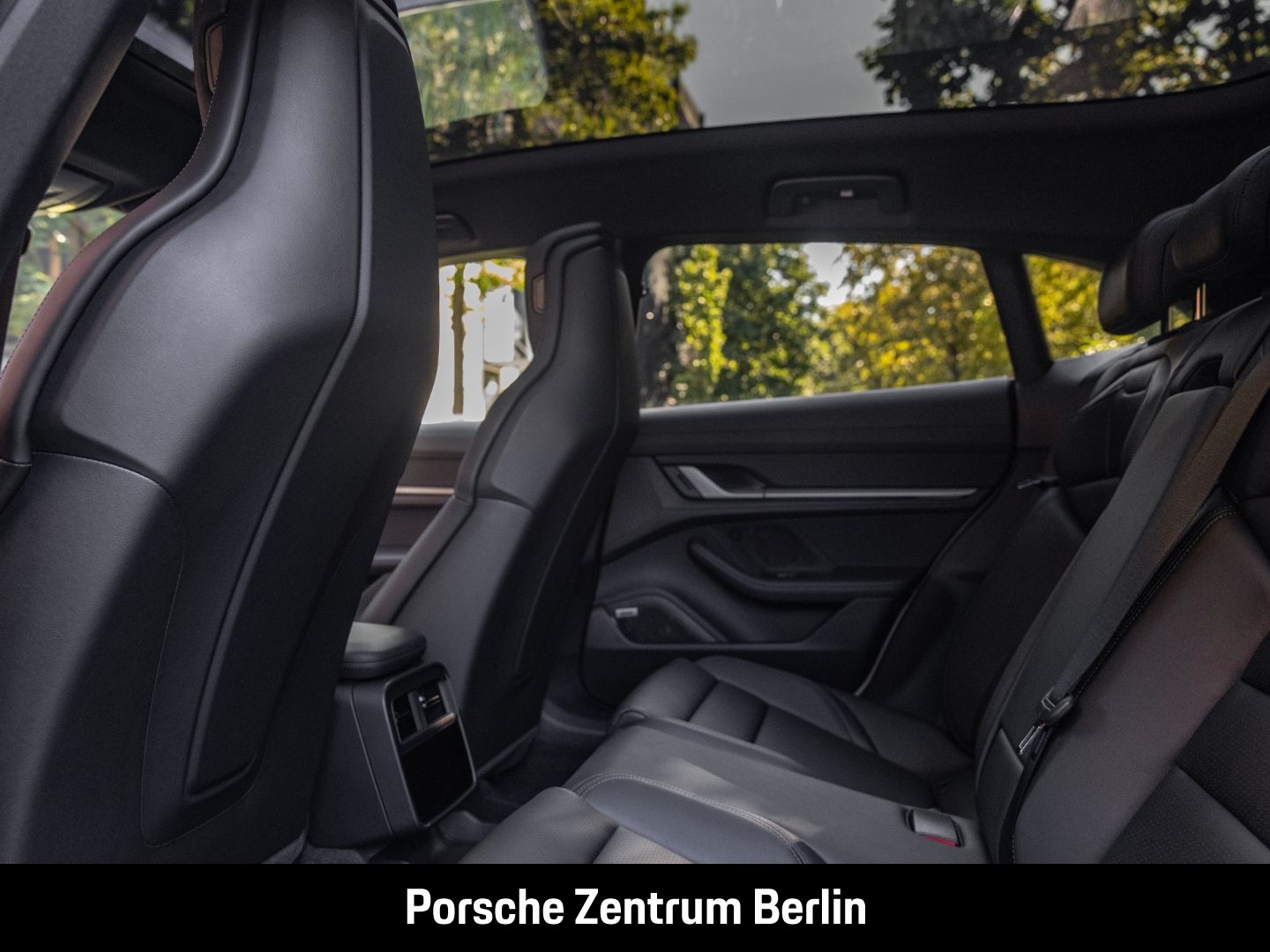 Porsche Taycan 4 Cross Turismo InnoDrive HD-Matrix LED