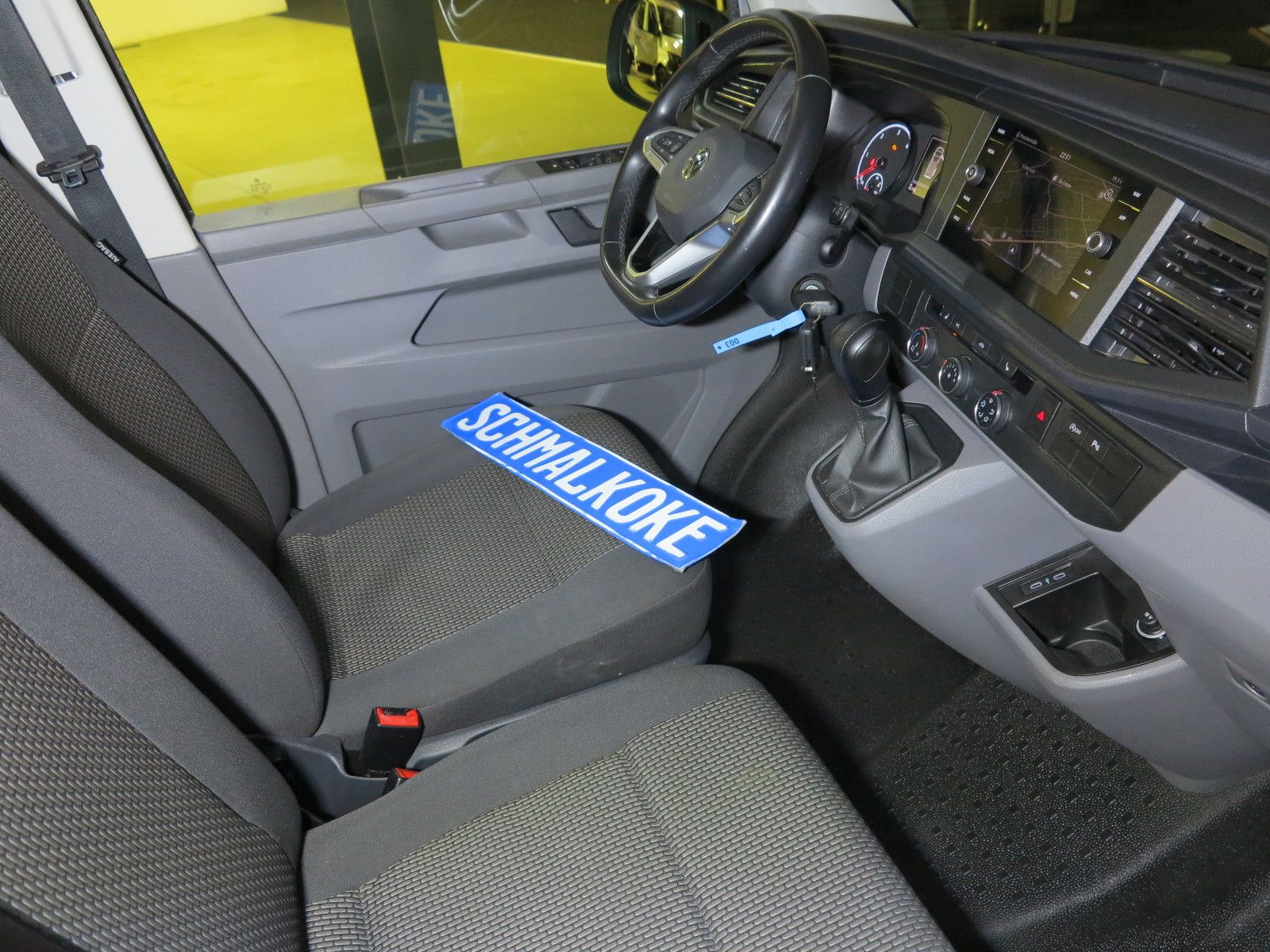 Volkswagen Transporter T6.1 TDI2.0 SCR DSG7 Lang Navi Klima