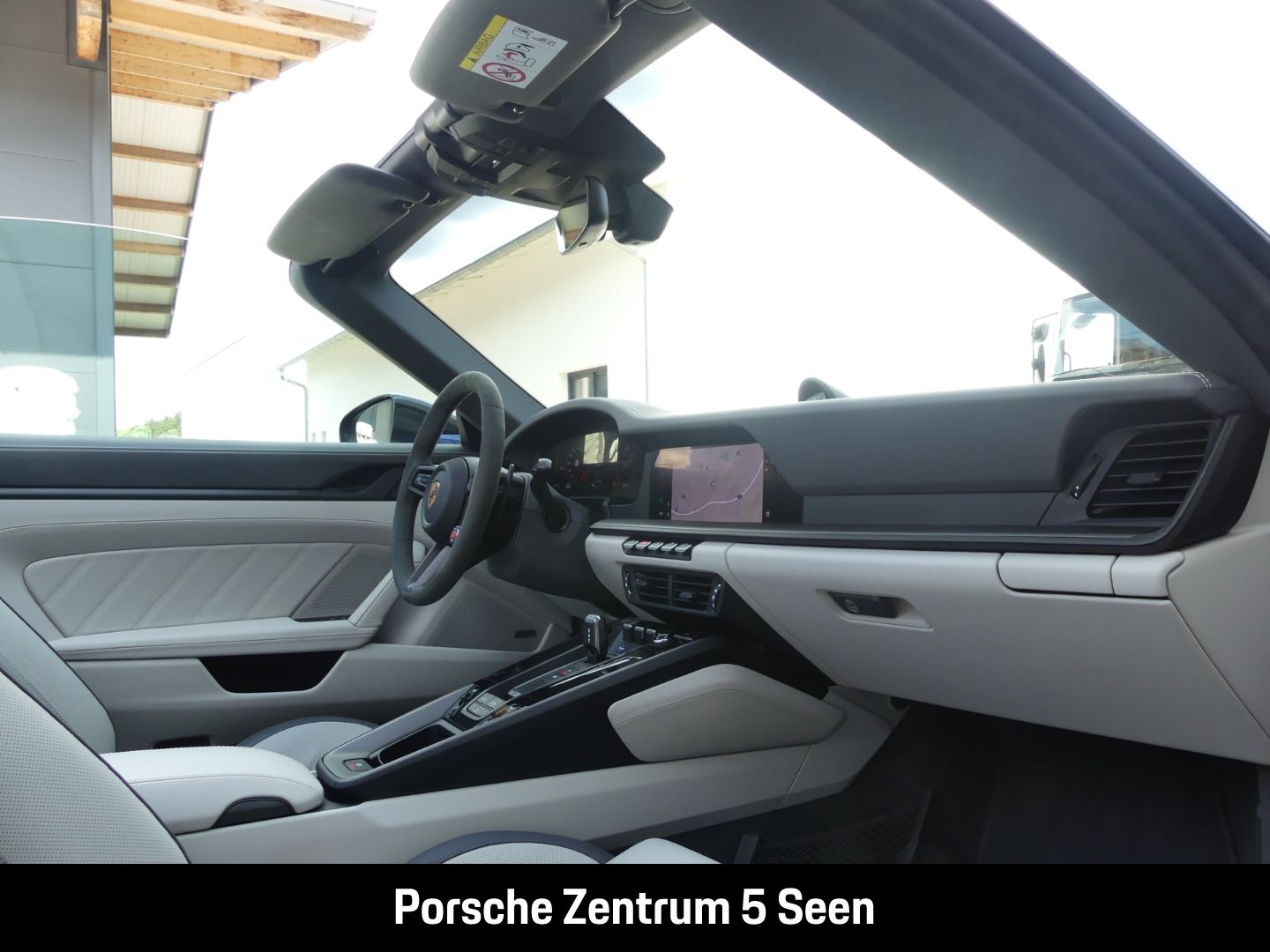 Porsche 992 II Carrera 4 GTS Cabriolet - Samsaru's Car Outlet