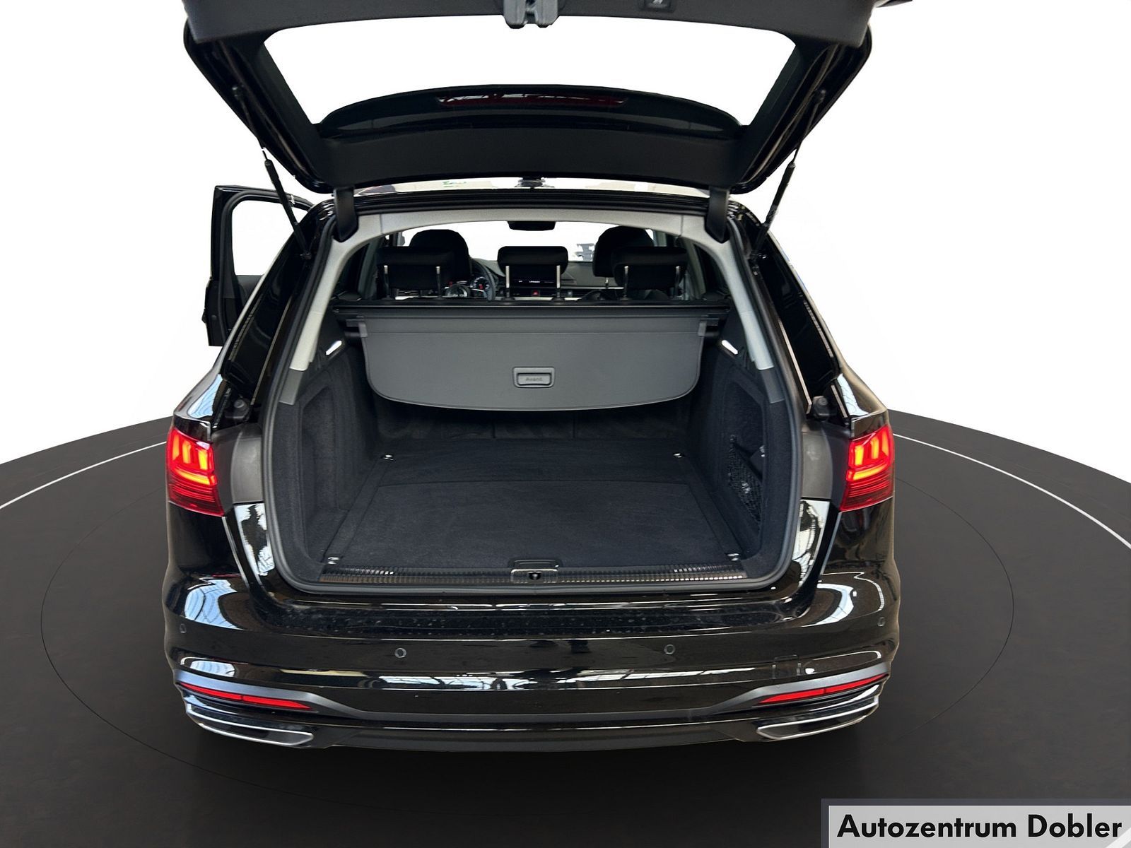 Audi A4 Avant 40 TFSI advanced S-tronic - Samsaru's Car Outlet
