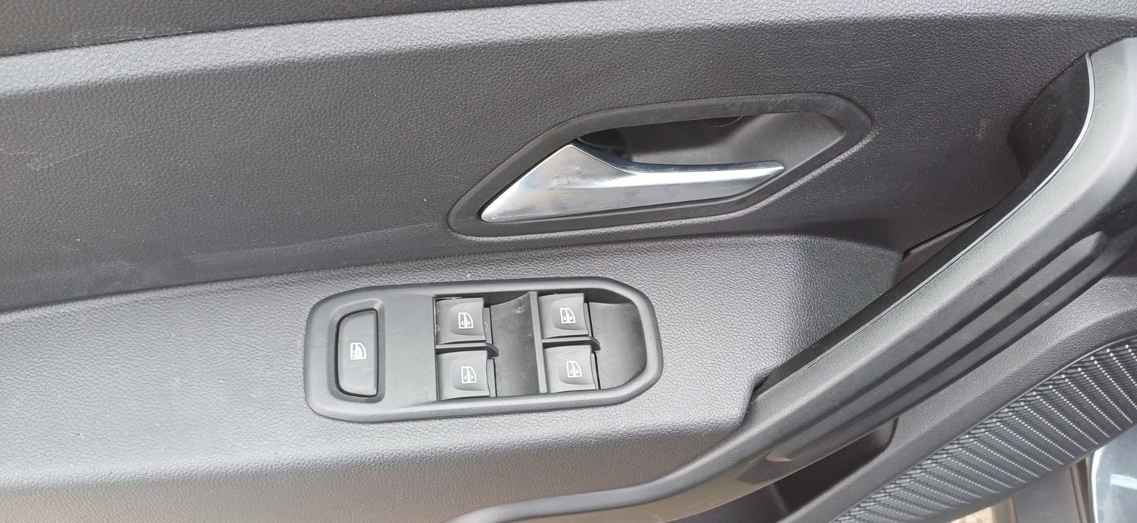 Dacia Duster Comfort - Samsaru's Car Outlet