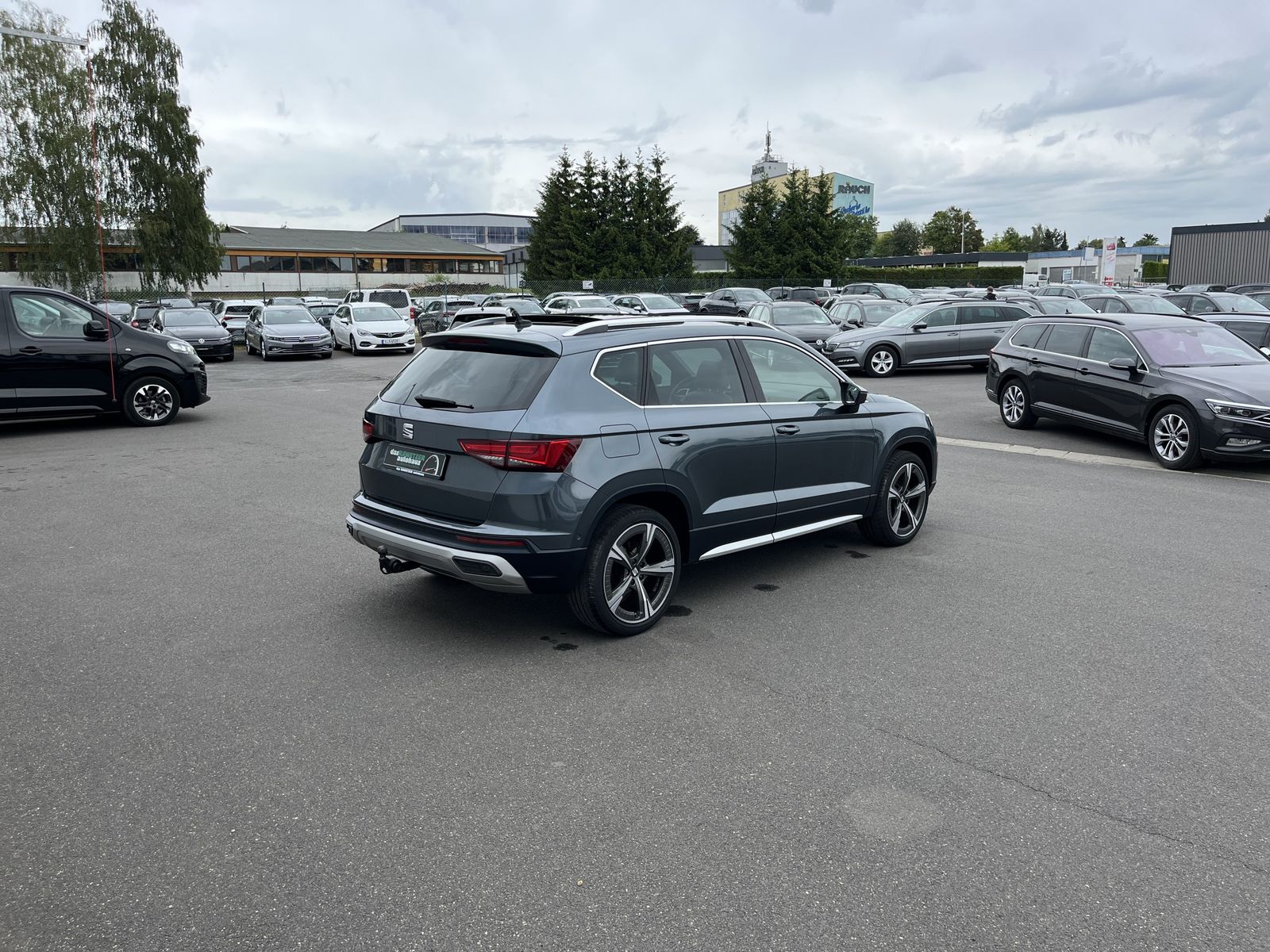 Seat Ateca 1.5 TSI DSG Xperience AHK PANO Navi 360RFK