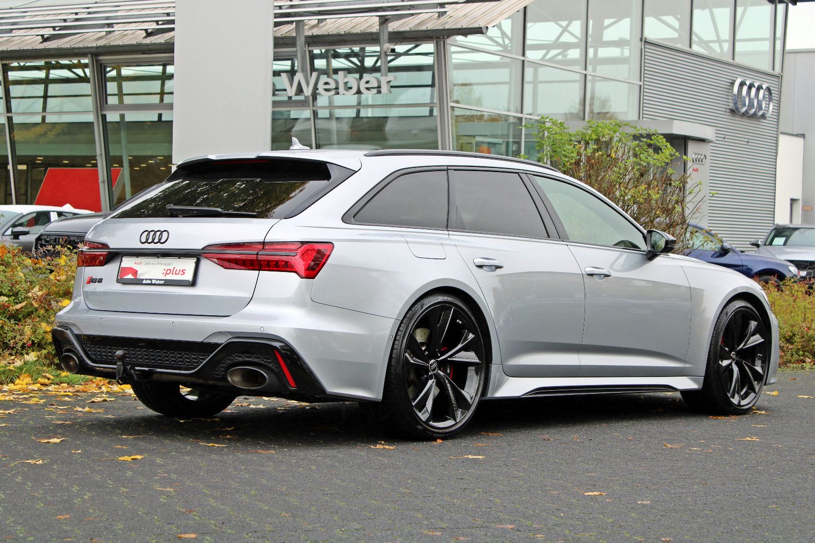 Audi RS6 Avant TFSI qu performance PANO LASER AHK HUD