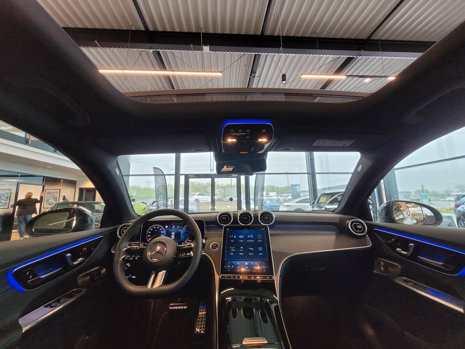 Mercedes-Benz GLC 300 e 4M Coupé AMG LINE - Samsaru's Car Outlet