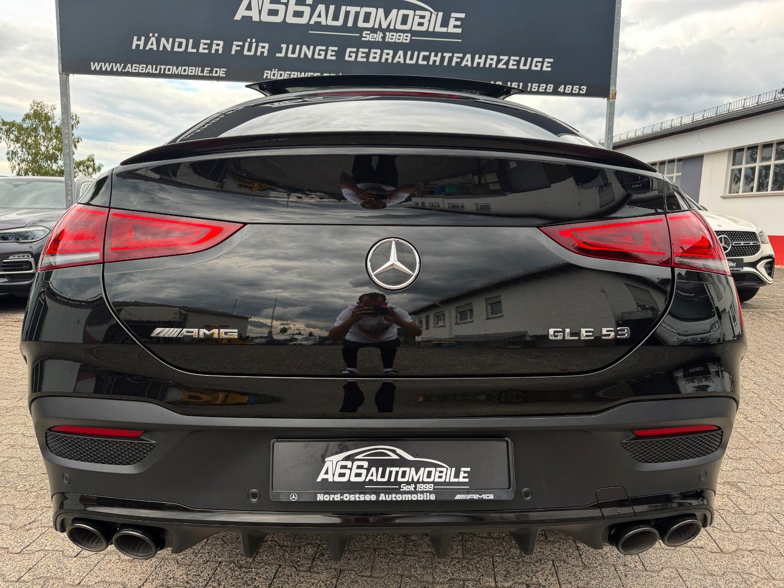 Mercedes-Benz GLE 53 AMG 4M+ PANO*Carbon*DISTR+*AHK*Massage
