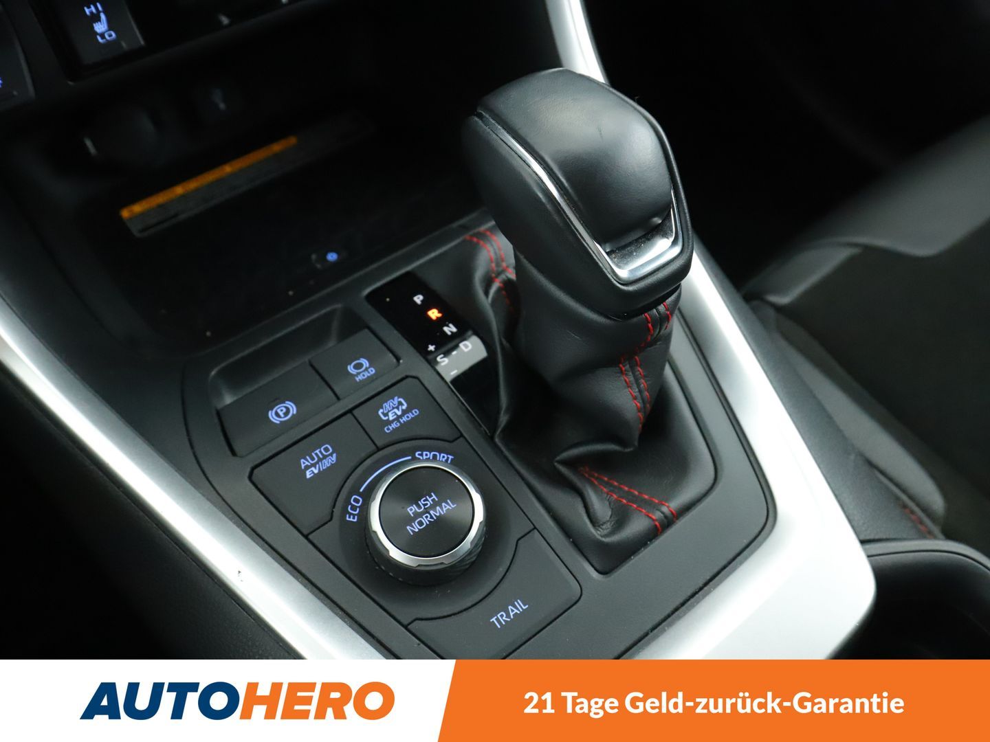 Toyota RAV 4 2.5 Hybrid 4x4 - Samsaru's Car Outlet