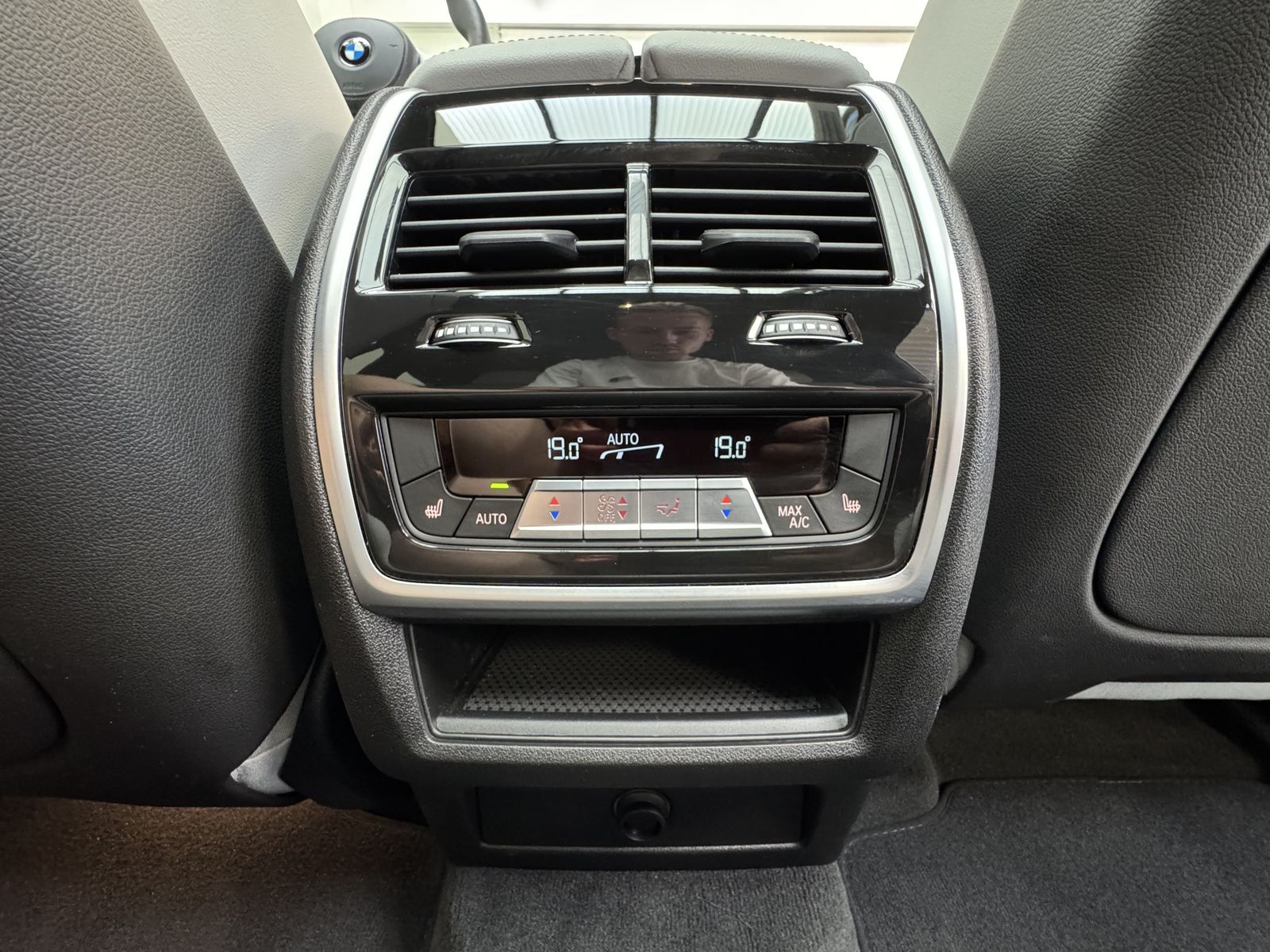 BMW X6 xDrive30d M Sport Pro - Samsaru's Car Outlet