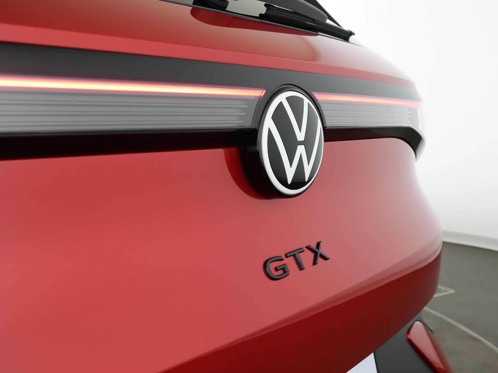 Volkswagen ID.4 GTX 299PS 4M Navi AHK Pano.dach RFK AreaVie