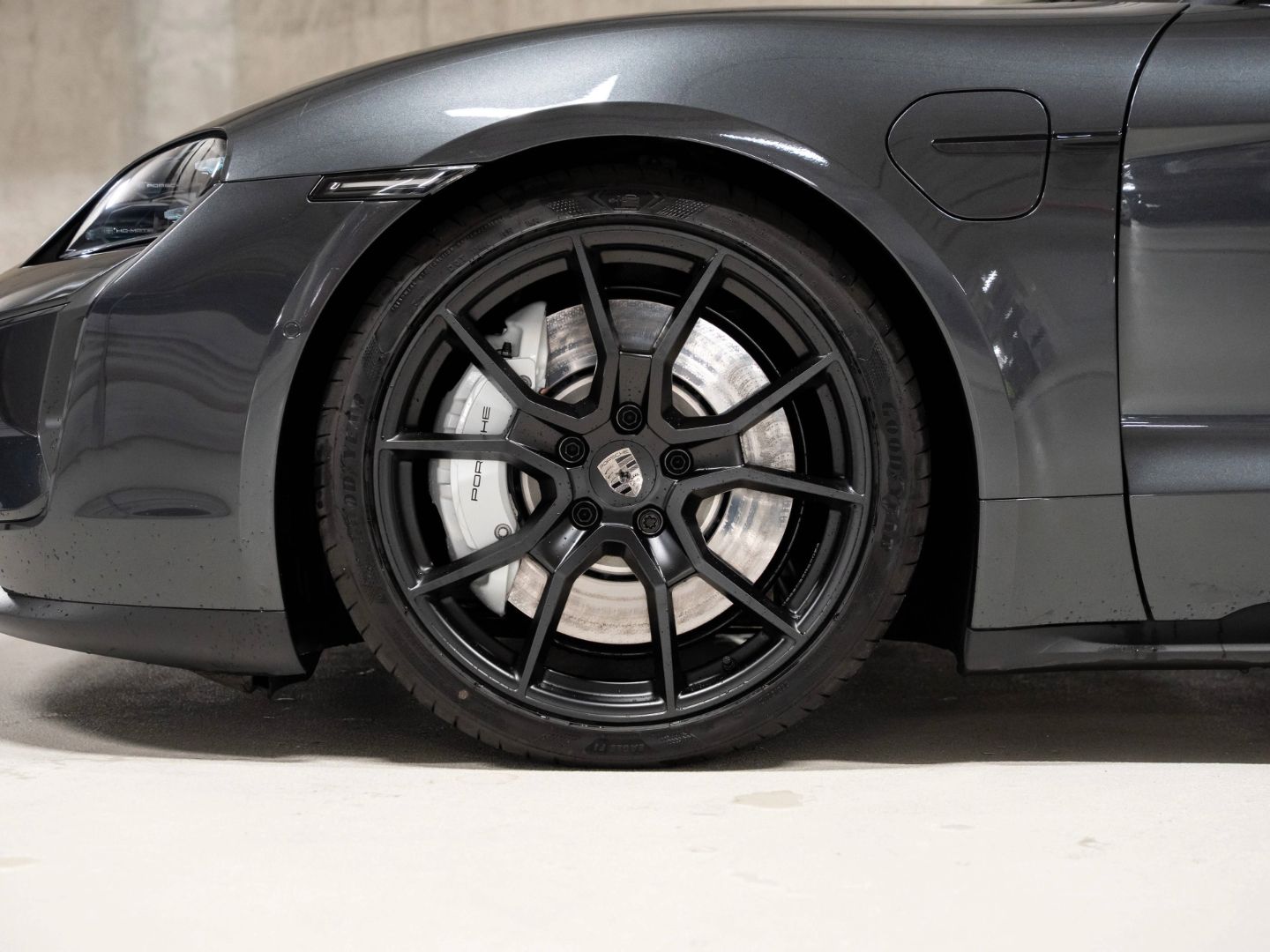 Porsche Taycan Turbo Burmester InnoDrive Massage HD-Matr