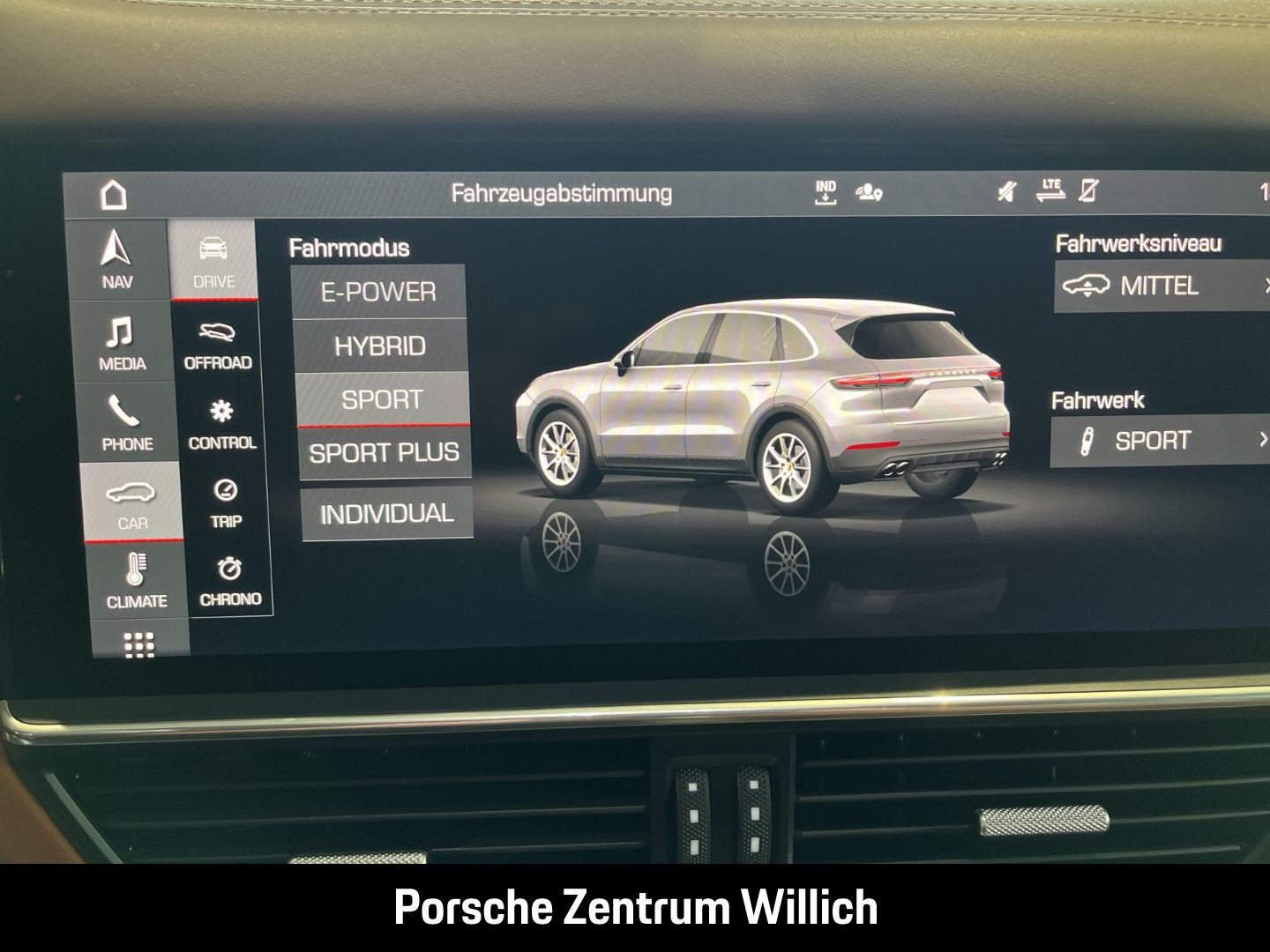 Porsche Cayenne E-Hybrid Clubleder Luftfederung 21-Zoll