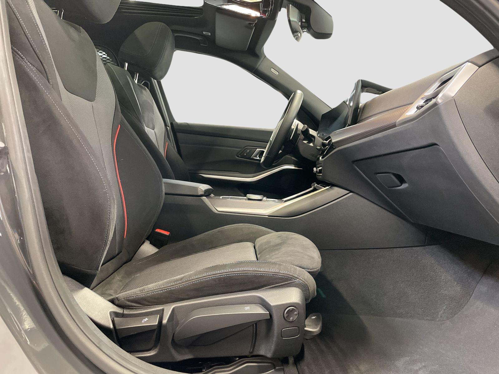 BMW 320d Touring M Sport AHK LiveCockpitProf Kamera