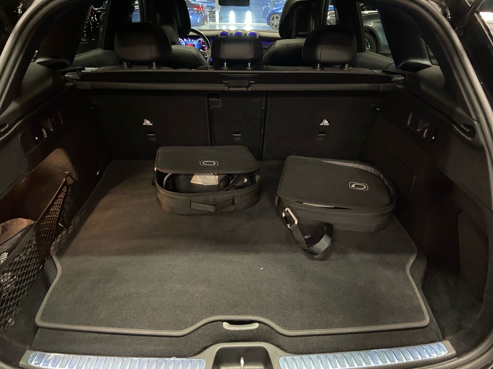 Mercedes-Benz GLC 300 e 4M *AVANTGARDE*AHK*360°*PANO*STHZ*MEM*