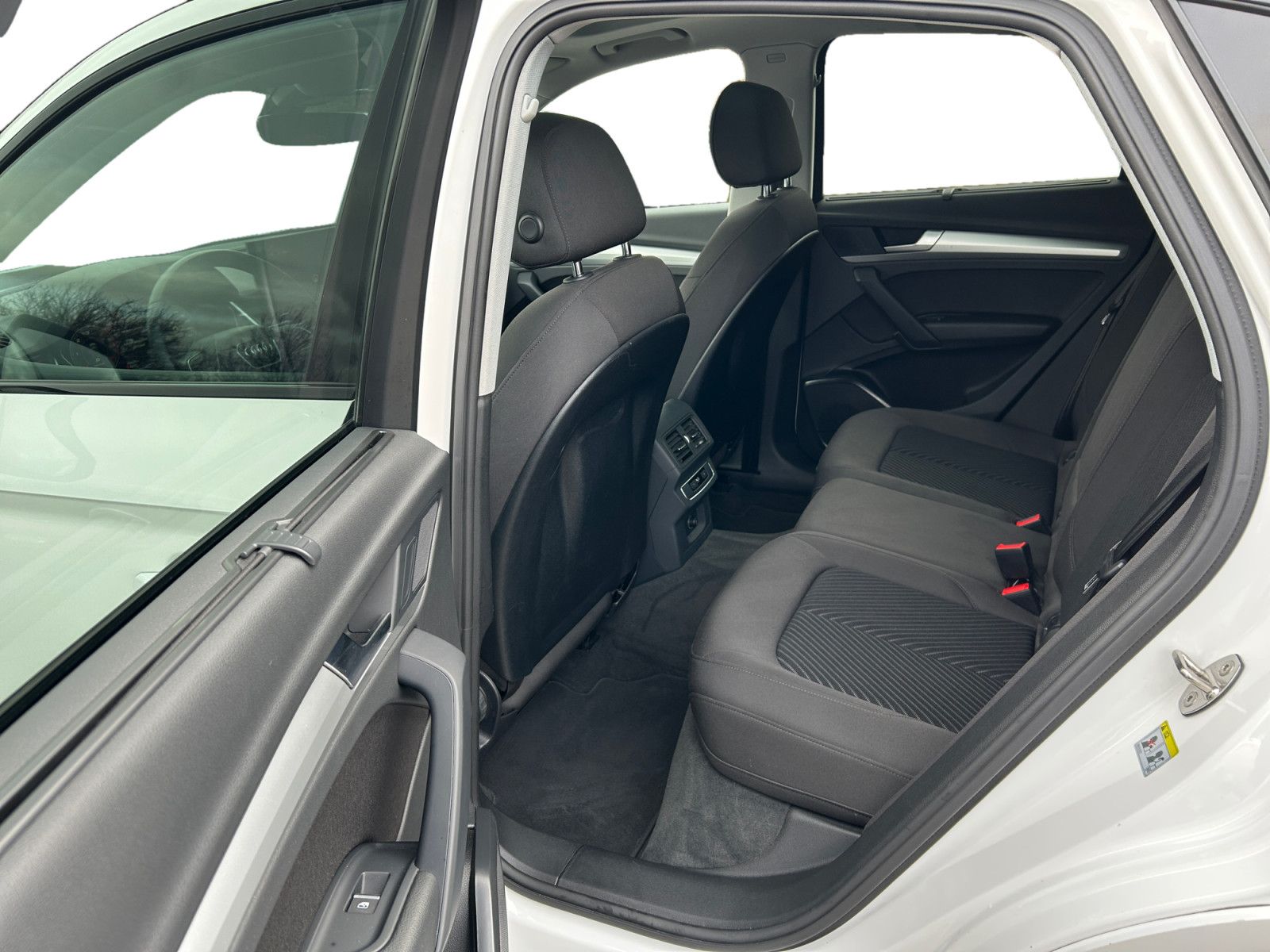 Audi Q5 50Sportback 3.0TDIquattro S line NAV AHK PANO