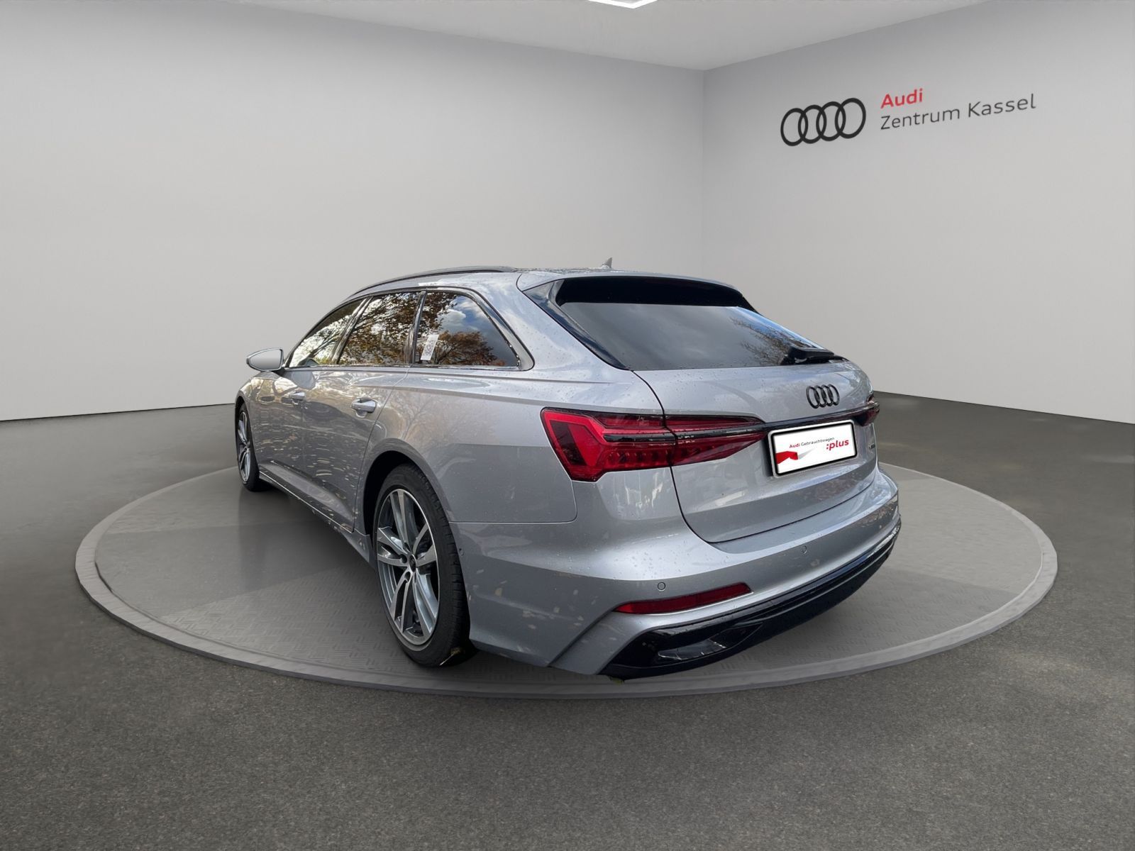 Audi A6 Av. 45 TDI qu. S line Matrix Pano Kamera AHK