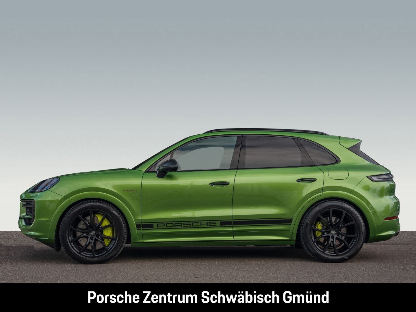 Porsche Cayenne Turbo E-Hybrid Burmester Nachtsicht PDCC