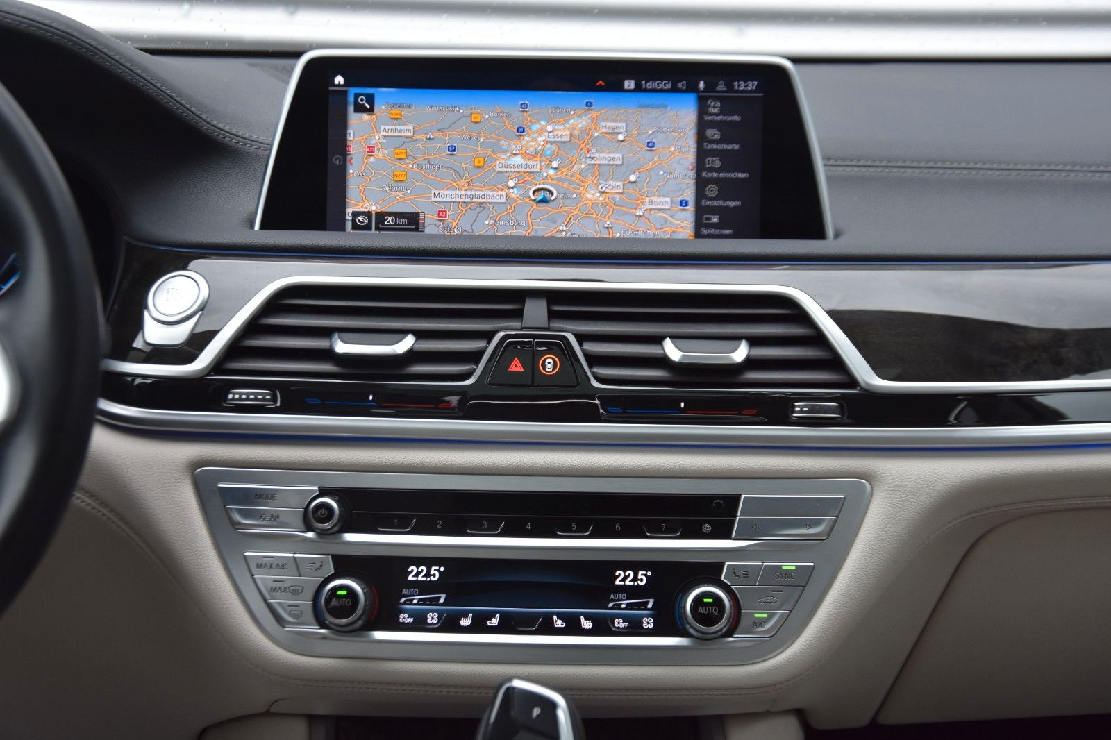 BMW 745L e xDrive SHD LUFT SOFT HUD LASER MASSAGE