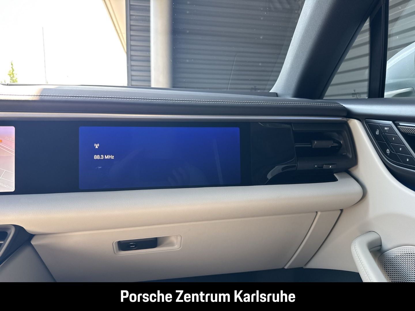 Porsche Macan 4S BOSE Panoramadach Rückfahrkamera LED