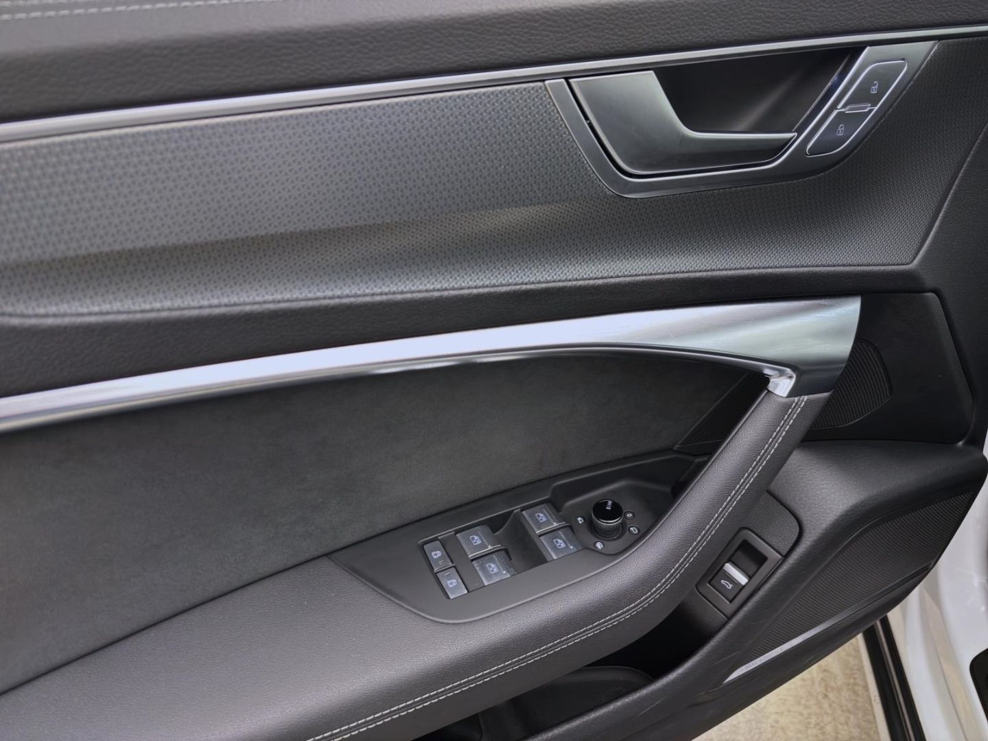 Audi A6 allroad 45 TDI BUSINESS - Samsaru's Car Outlet