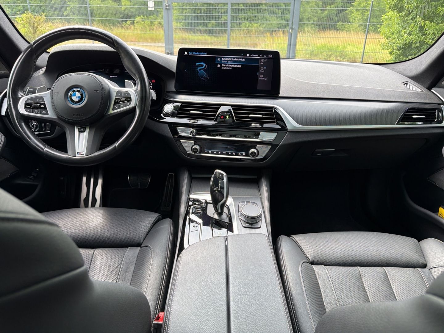 BMW 530 e Touring M Sport HUD H&K 4-Zonen Pano AHK L