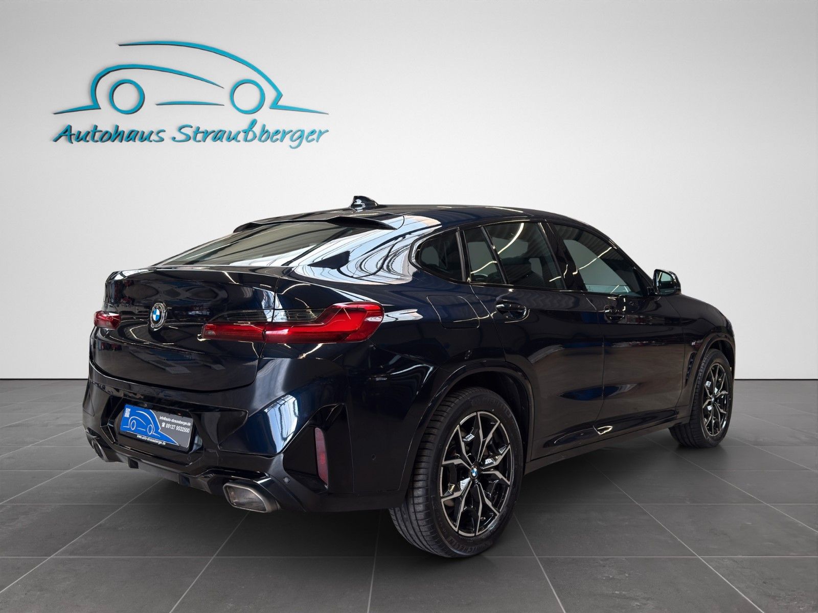 BMW X4 xDrive 30d M Sport ACC AHK HiFi LED PANO 3-ZK