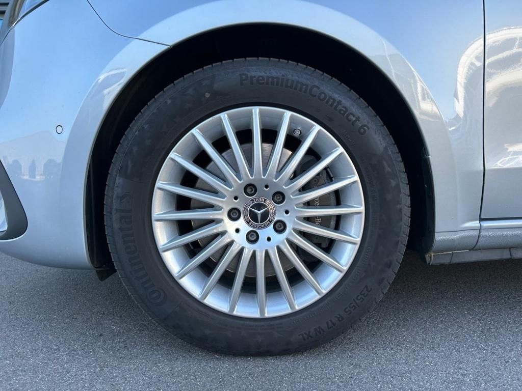 Mercedes-Benz V 300 d STYLE - Samsaru's Car Outlet