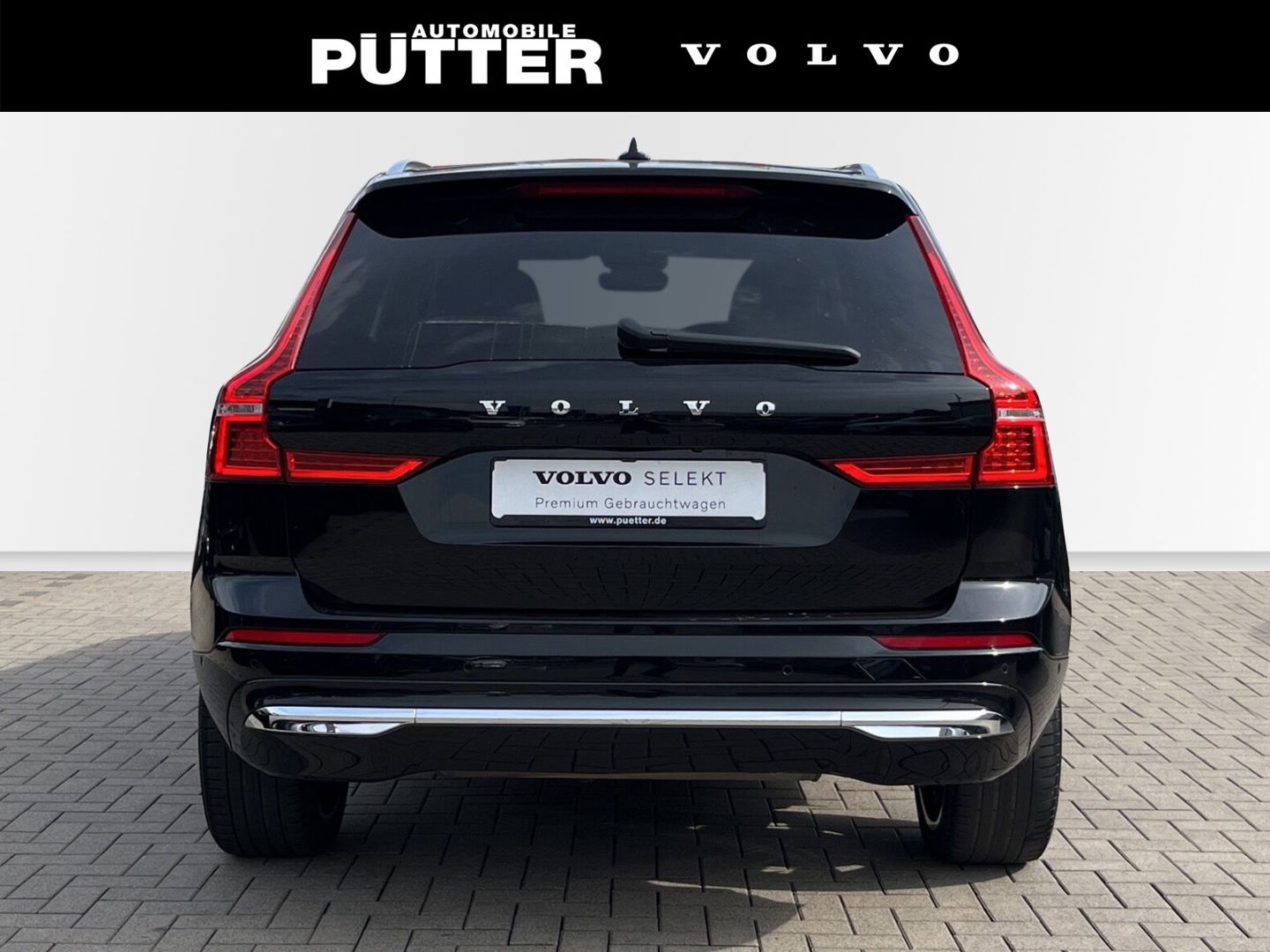 Volvo XC60 Recharge T6 AWD Inscription - Samsaru's Car Outlet