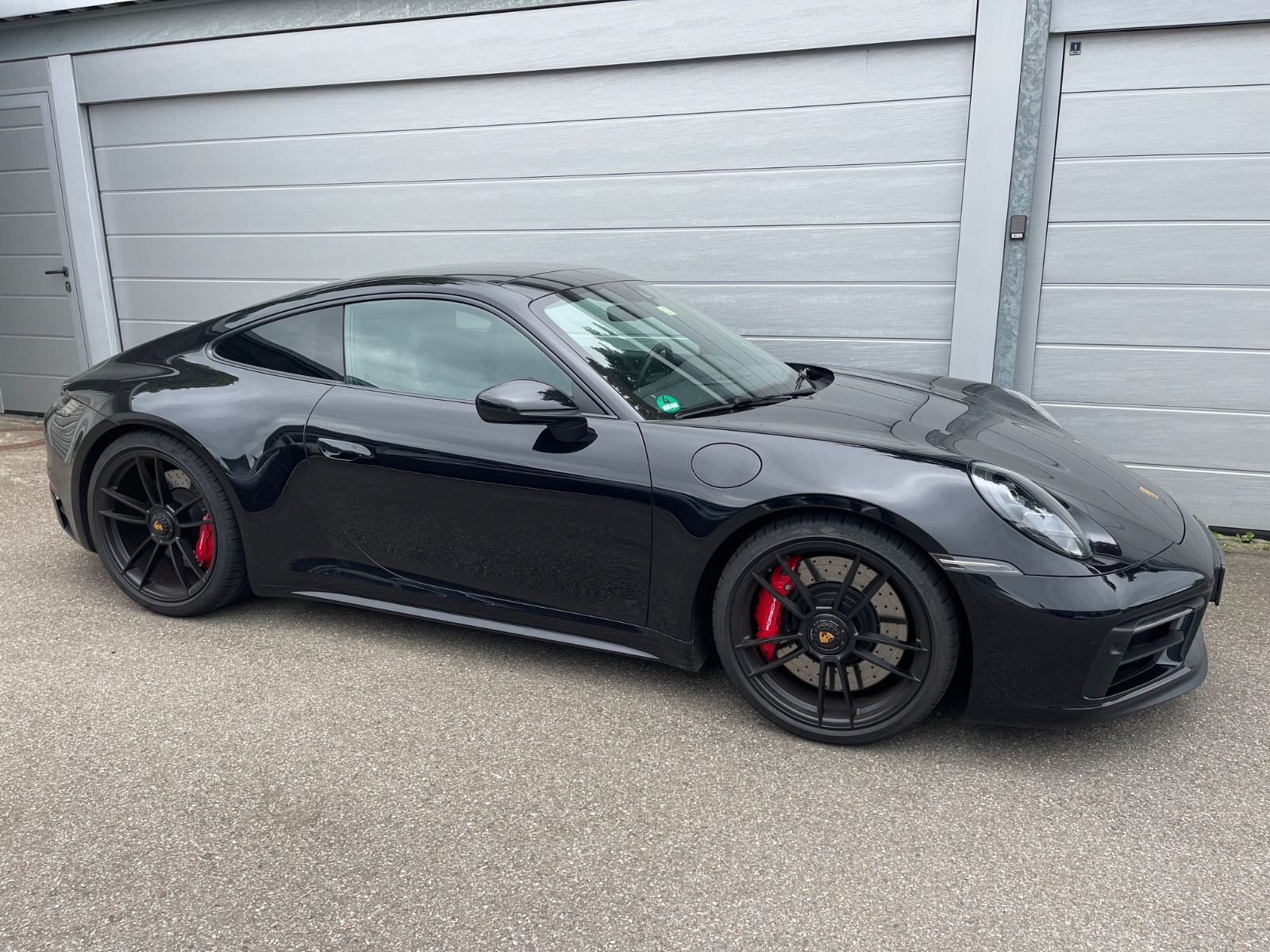 Porsche 992 4 GTS Coupe - Samsaru's Car Outlet