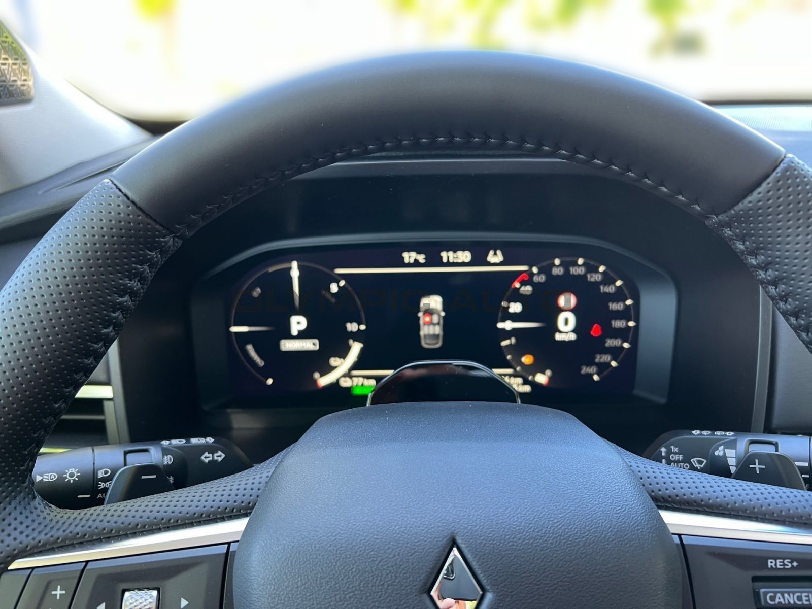 Mitsubishi Plug-In Hybrid Outlander Top  4WD LEDER STANDHZG
