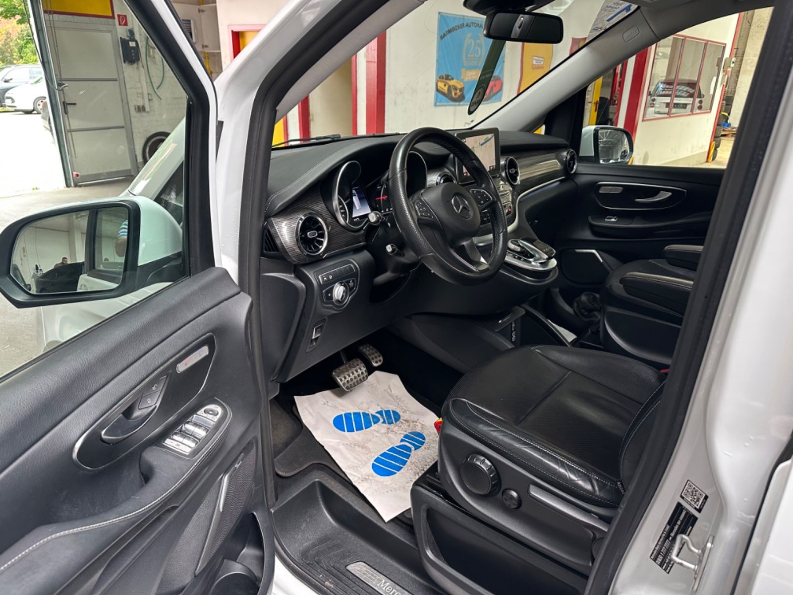 Mercedes-Benz V250d LANG AMG - Samsaru's Car Outlet