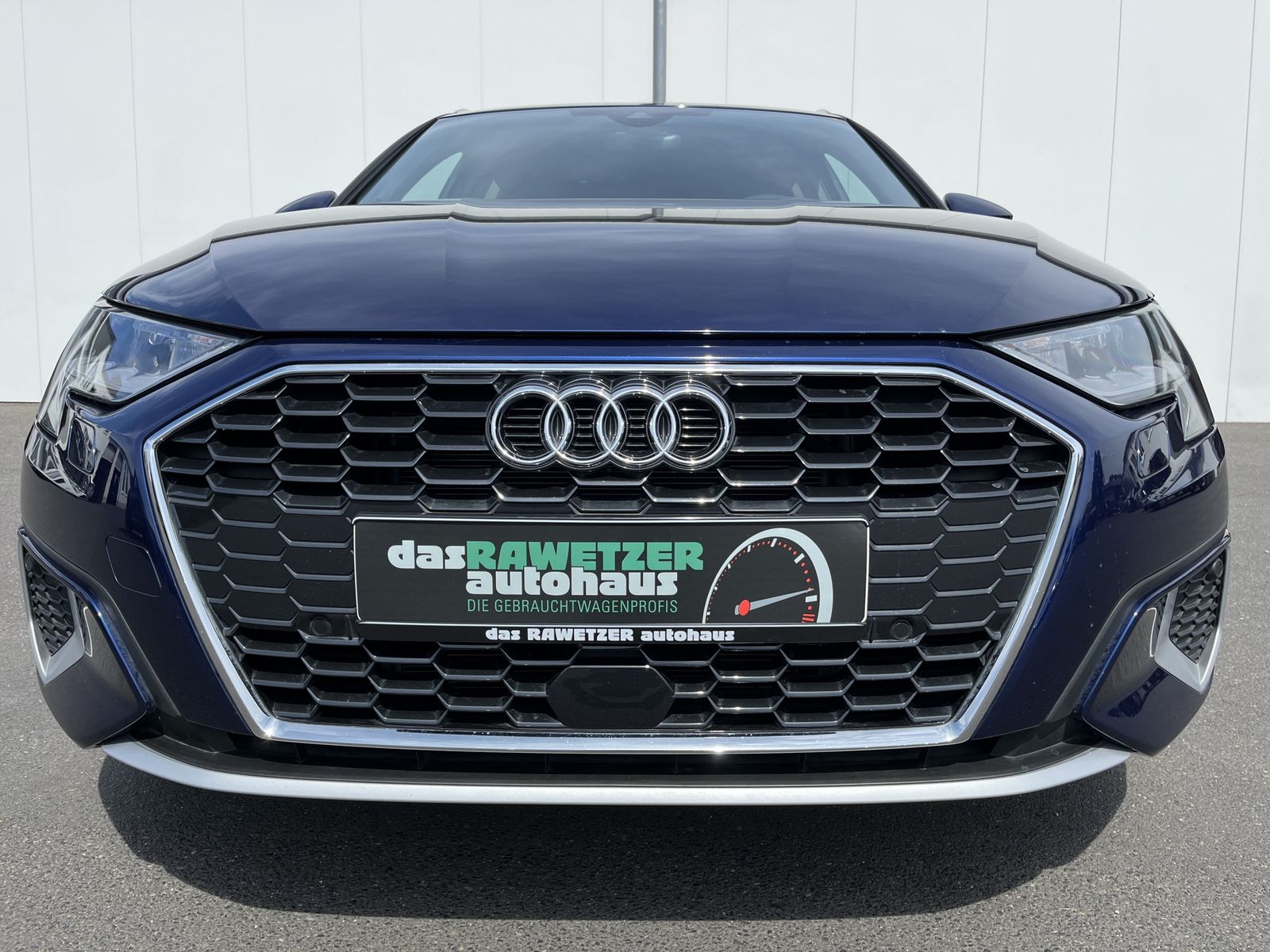Audi A3 Sportback 35 1.5 TFSI S tronic - Samsaru's Car Outlet