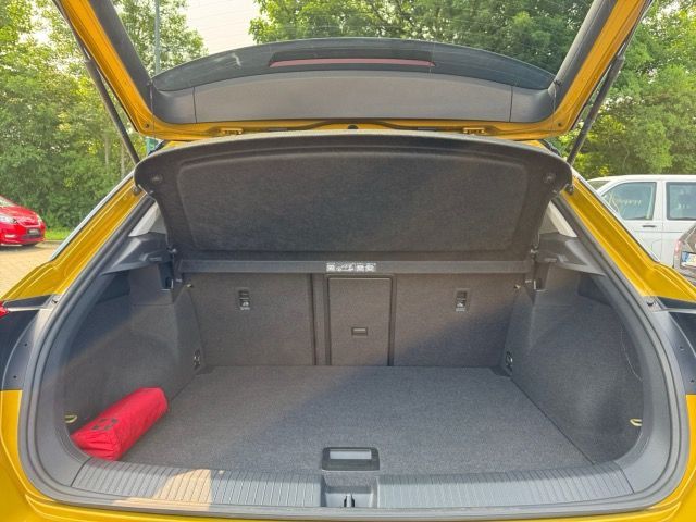 Volkswagen T-Roc 1.0 TSI IQ.DRIVE - Samsaru's Car Outlet