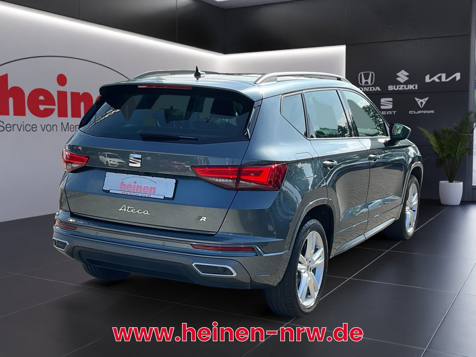 Seat Ateca FR 1.5 TSI DSG NAVI LED AHK PANO