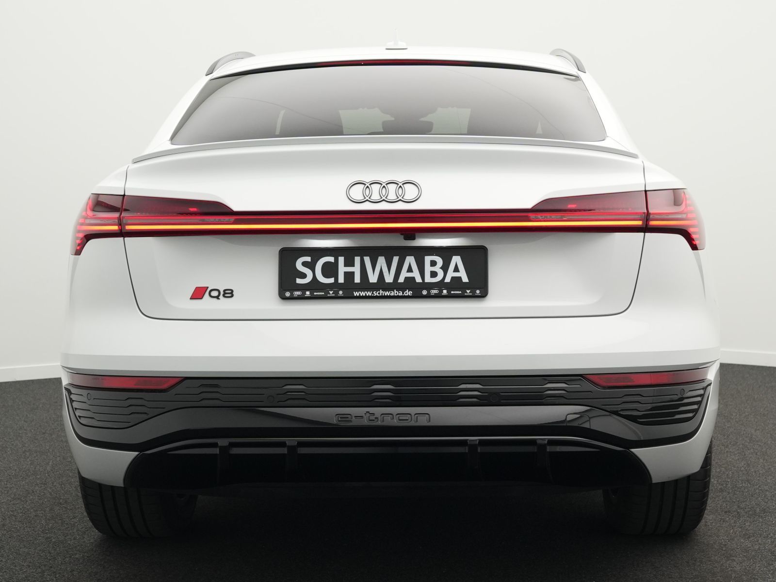 Audi Q8 Sportback e-tron 50 S line quattro