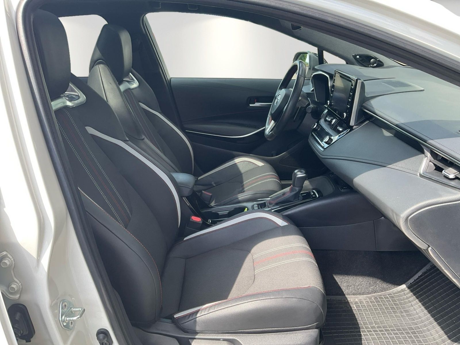 Toyota Corolla TS Hybrid GR Sport - Samsaru's Car Outlet