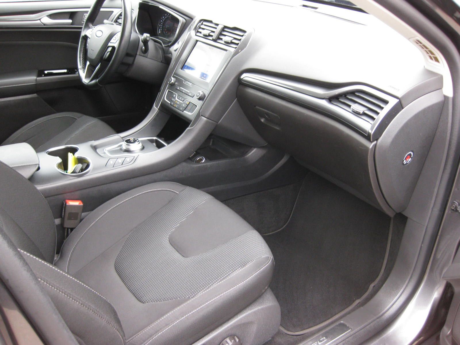 Ford Mondeo Turnier Titanium - Samsaru's Car Outlet
