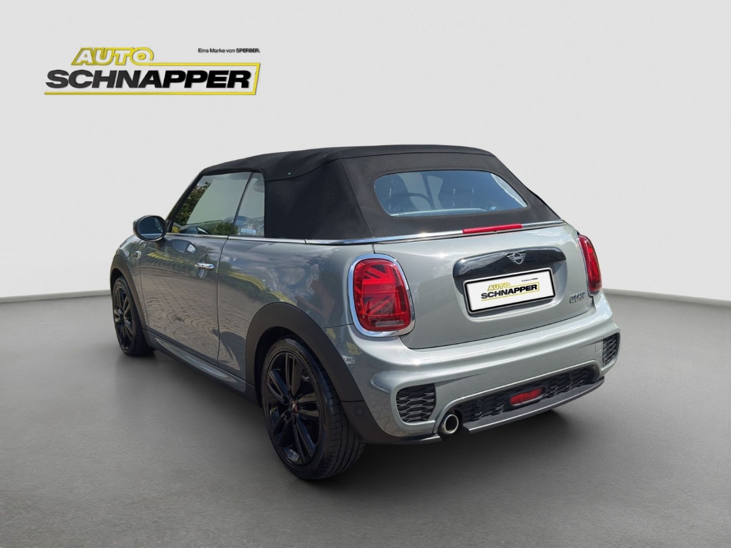 MINI Cooper Cabrio JCW - Samsaru's Car Outlet