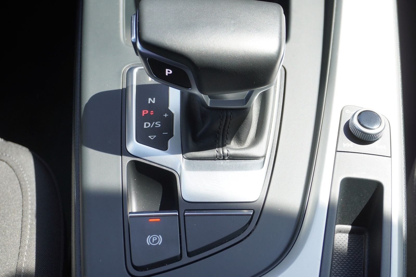 Audi A4 Avant 35 TDI S-Tronic - Samsaru's Car Outlet