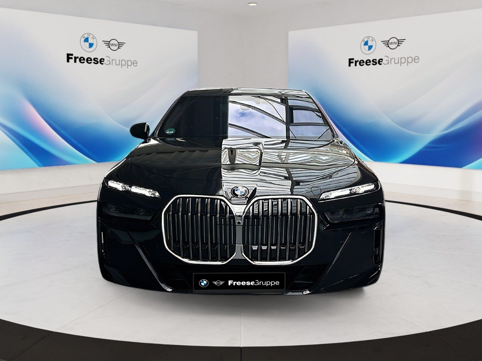 BMW 740d xDrive AHK 360° STANDHZ HEAD-UP MASSAGE RFK