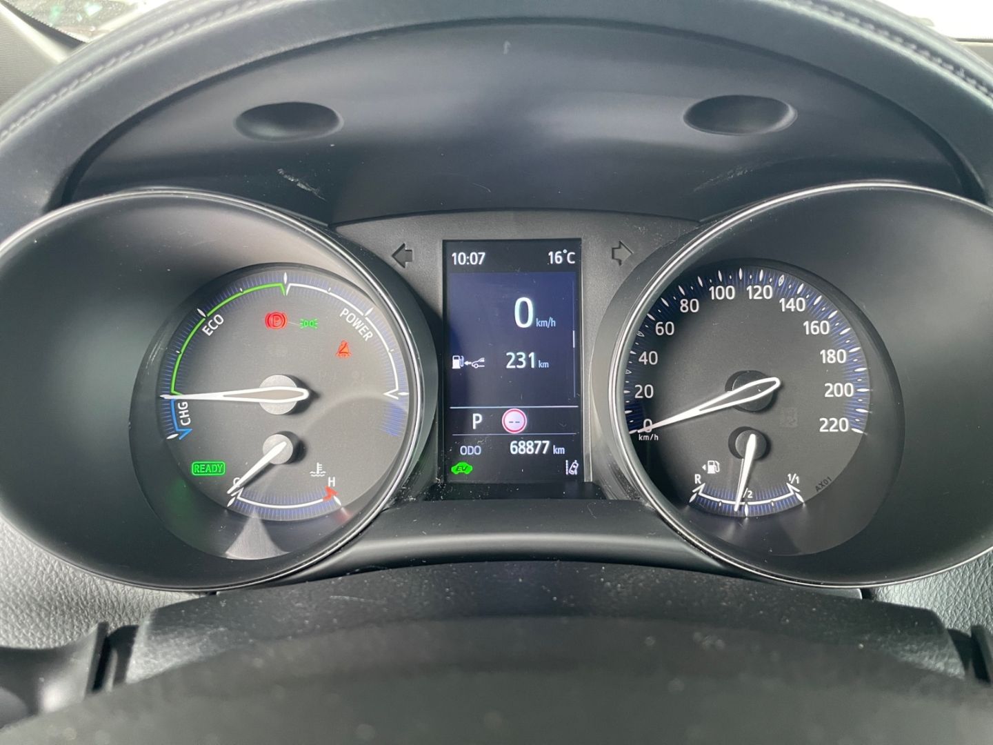 Toyota C-HR 2.0 Hybrid Team - Samsaru's Car Outlet
