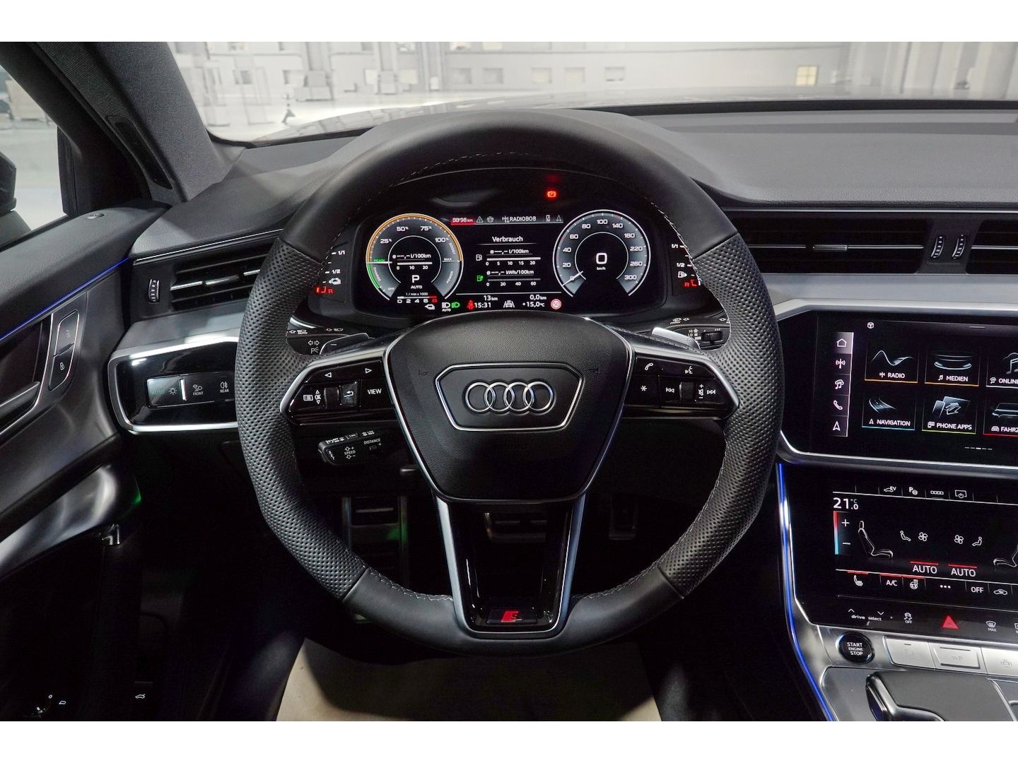 Audi A6 Avant S line 50 TFSI e quattro 360 Kamera AHK