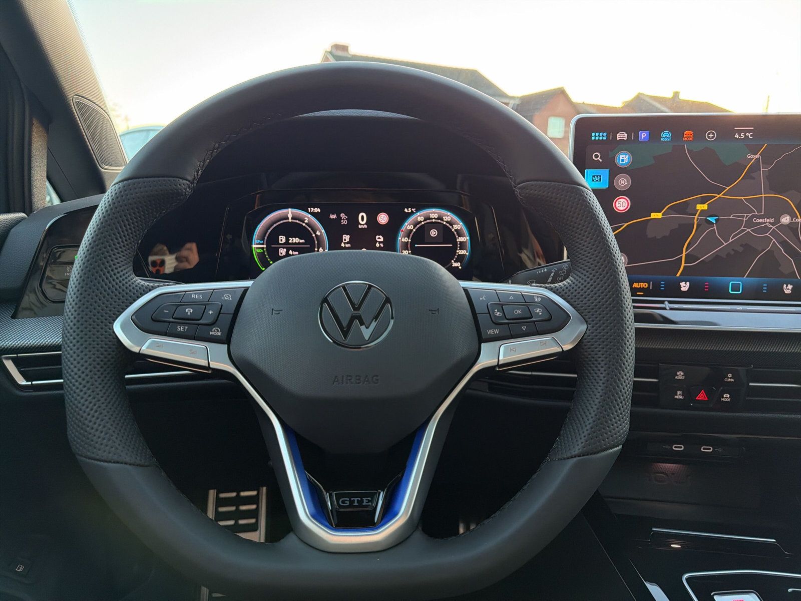 Volkswagen Golf VIII GTE IQ.Light Navi Leder TravelAss. AHK