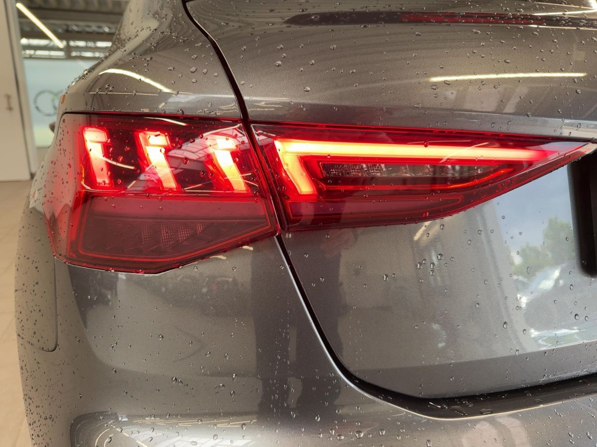 Audi A3 Sportback 35 TFSI S line - Samsaru's Car Outlet