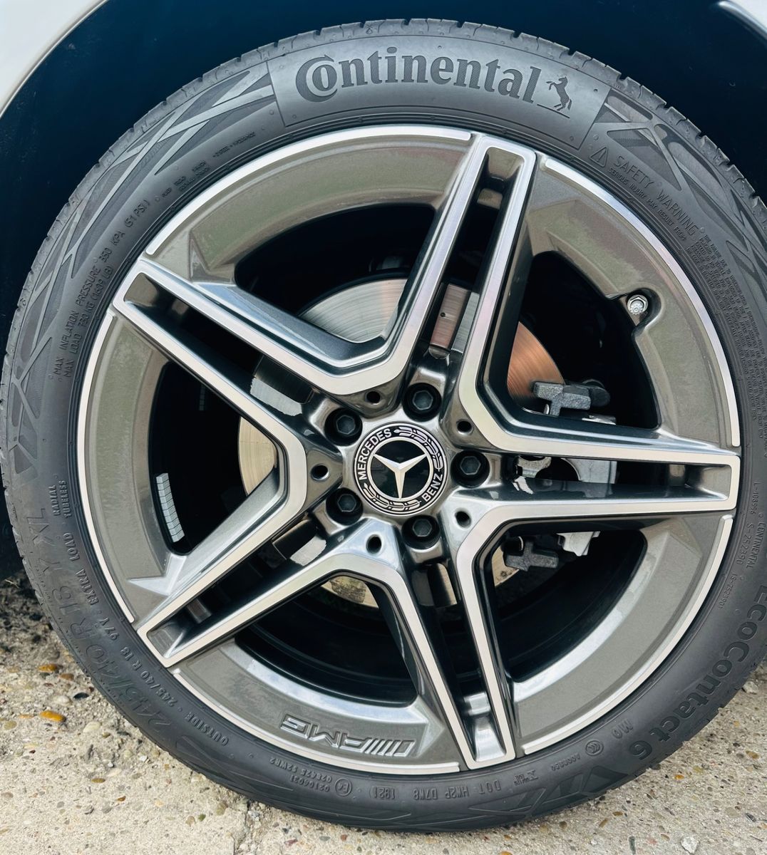 Mercedes-Benz C 200 AMG Line - Samsaru's Car Outlet