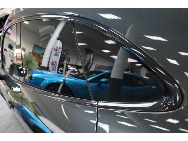 Porsche Taycan Cross Turismo Turbo Approved Service NEU!