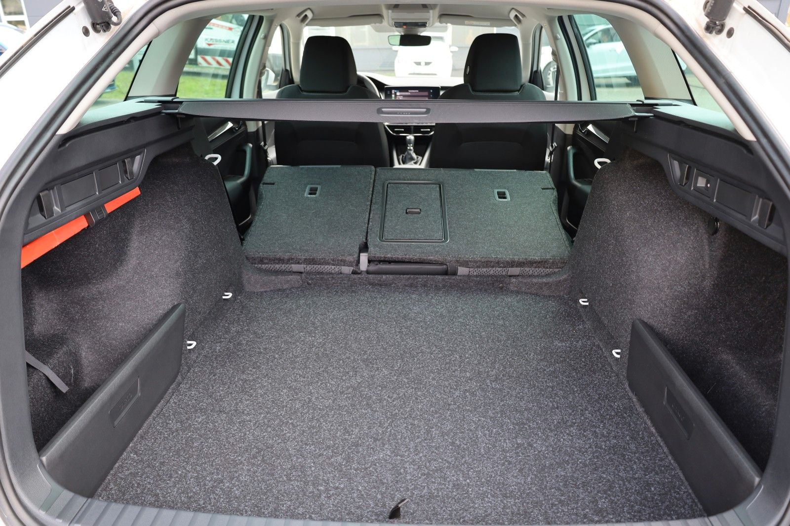 Skoda Octavia Combi Style - Samsaru's Car Outlet