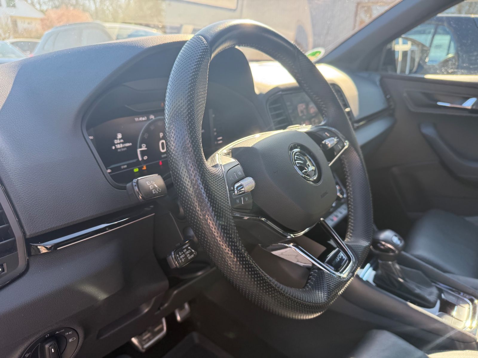 Skoda Karoq 2.0l TDI DSG 4x4 Sportline/Pano/Keyless