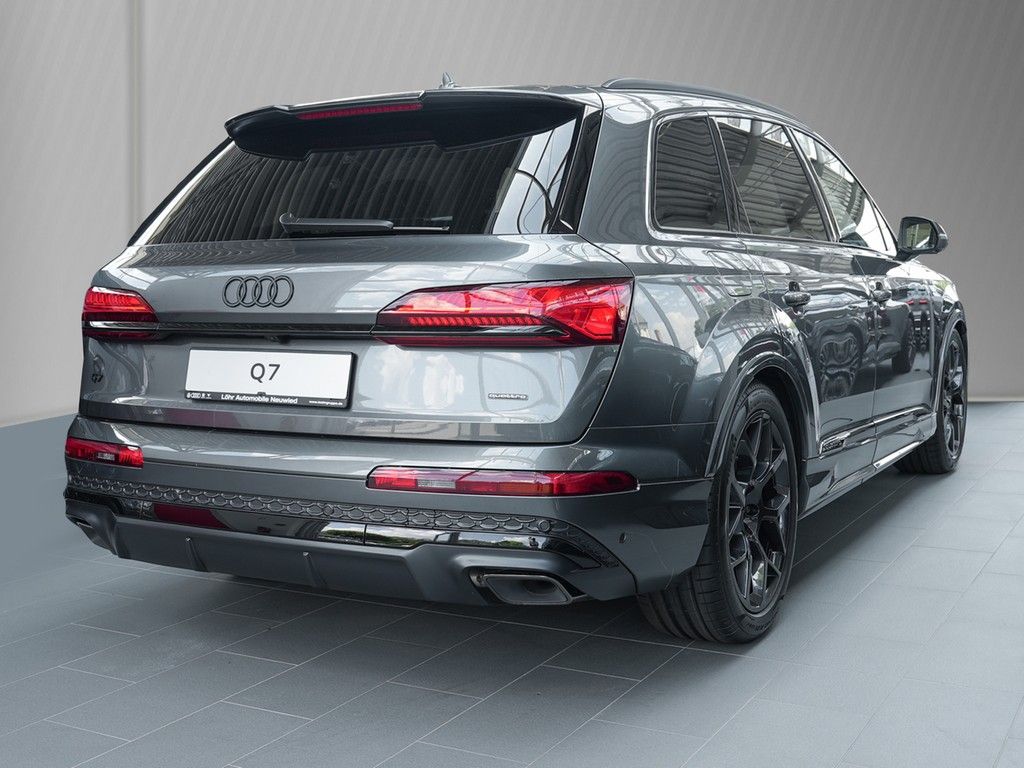 Audi Q7 60 TFSIe quattro S line