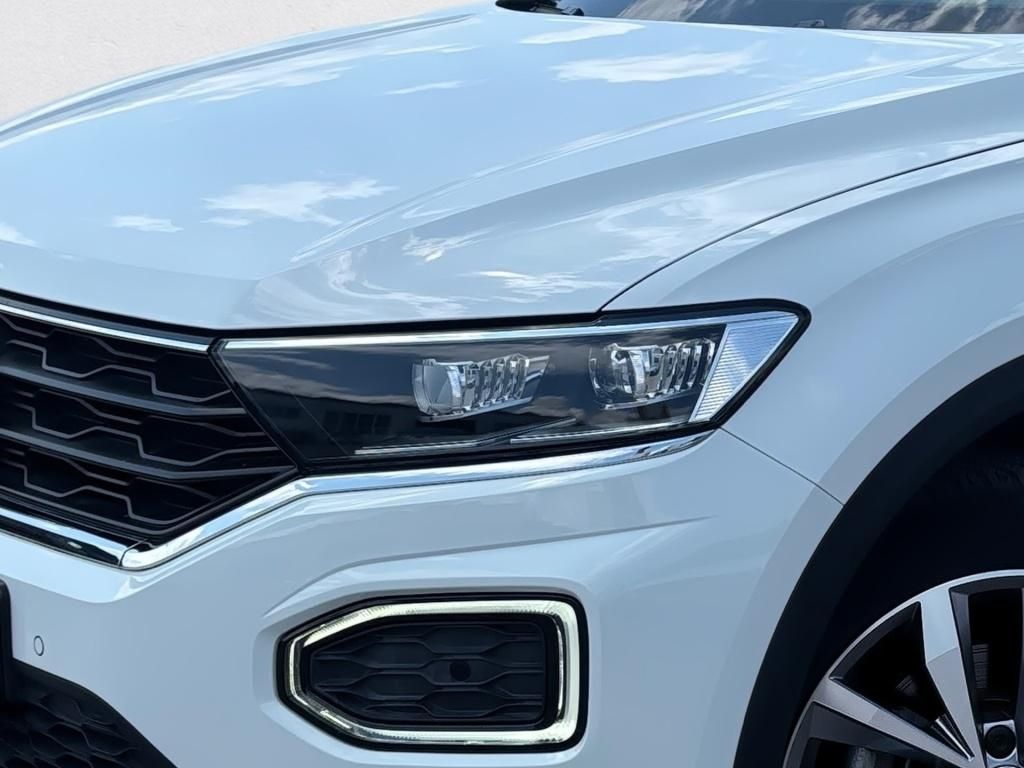 Volkswagen T-Roc 1.5 TSI Style - Samsaru's Car Outlet
