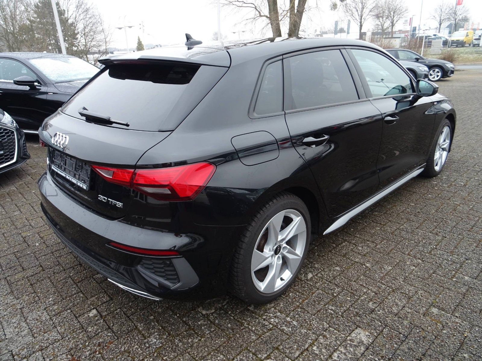 Audi A3 Sportback 30 TFSI S line Navi LED SHZ Virtual