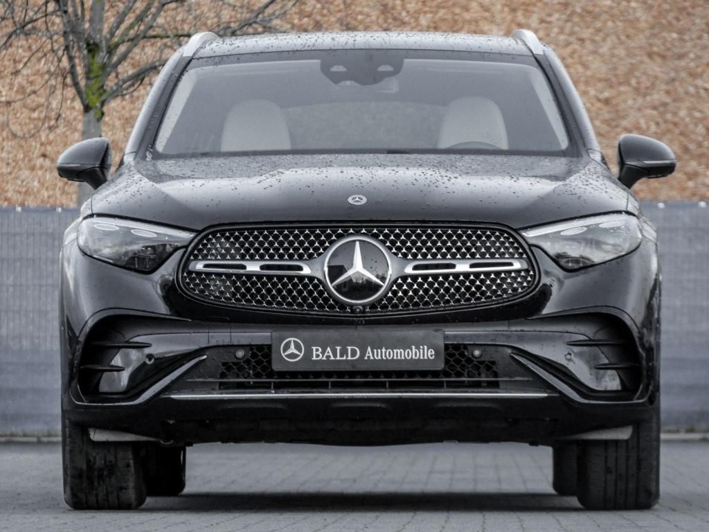 Mercedes-Benz GLC 400 e 4M AMG-Sport/Pano/AHK/Memo/360/HUD/19'
